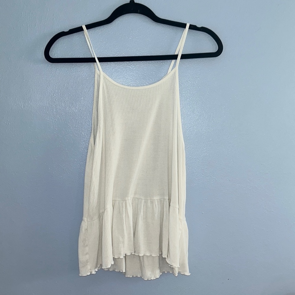 Small American Eagle ribbed ruffle tank top